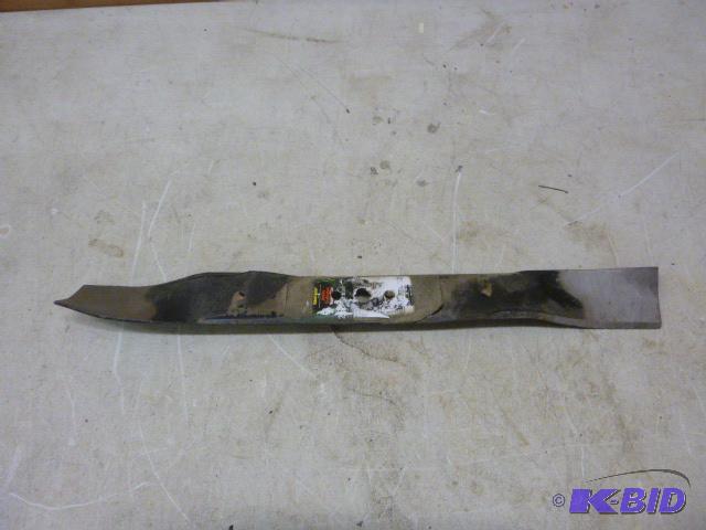 lot 67 image: 21" Lawn Mower Blade Weed Eater Ariens C...