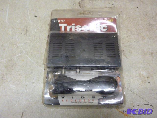 lot 99 image: Trisonic&nbspRF Modulator AudioVideo signal...