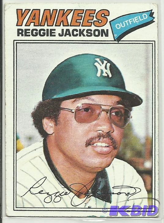 1977 Topps Reggie Jackson #10