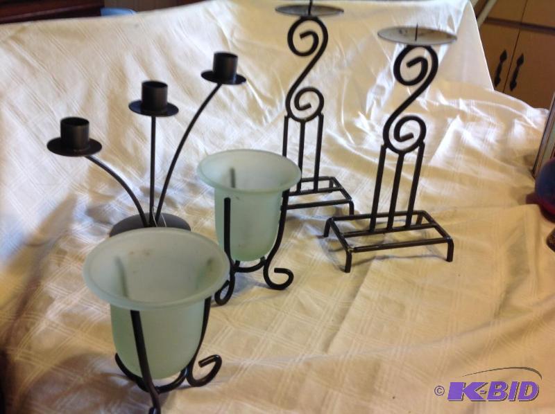 lot 15 image: Assorted Candle Holders