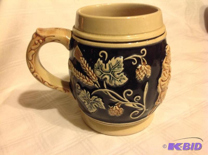 lot 84 image: Beer Stein