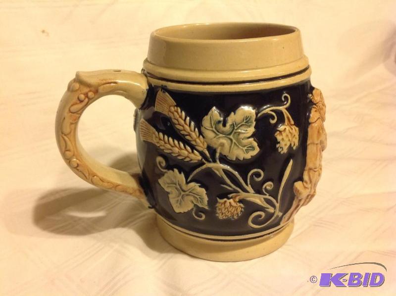 lot 85 image: Beer Stein