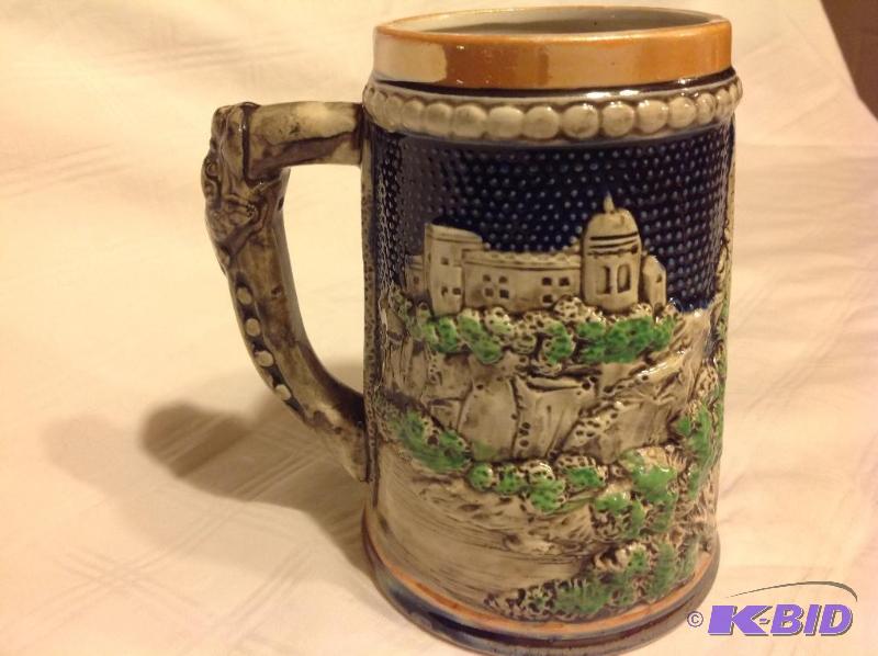 lot 89 image: Beer Stein