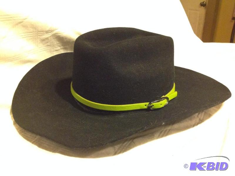 lot 99 image: COWBOY HAT