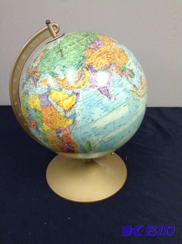 lot 26 image: Replogle World Nations Spinning World Globe