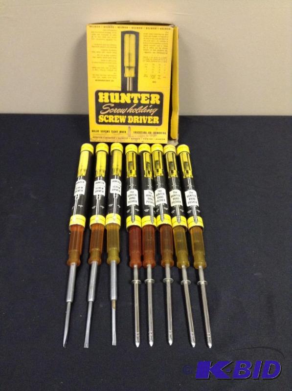 lot 59 image: Vintage Hunter Brad Pusher Tools & Screwdrivers in Original Packaging
