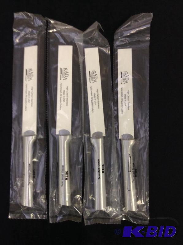lot 64 image: Rada Cutlery set of 4 serrated steak knives new in packaging
