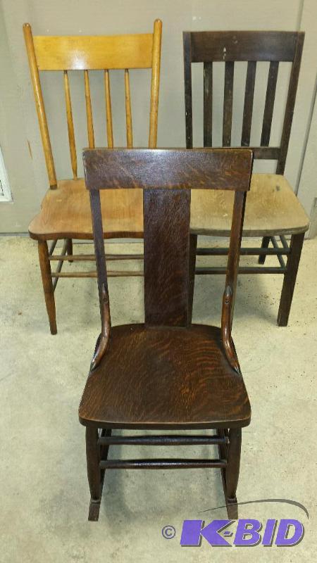 lot 85 image: Tiger Wood Rocket & 2 Wood Chairs