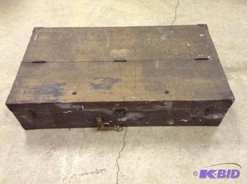lot 96 image: Vintage Wooden Mechanics Tool Chest
