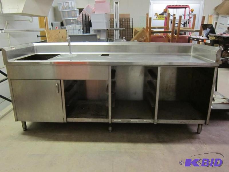Restaurant Server Station