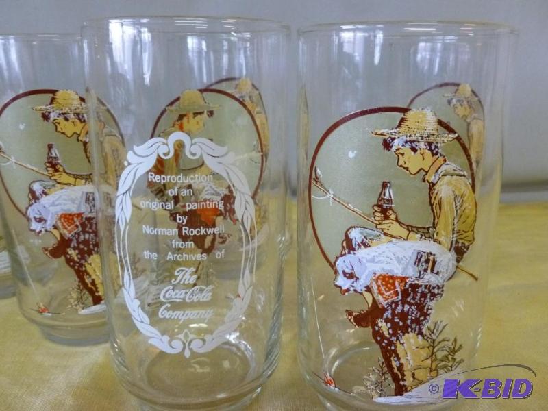 lot 51 image: A set of six matching&nbspcollectible&nbspC...