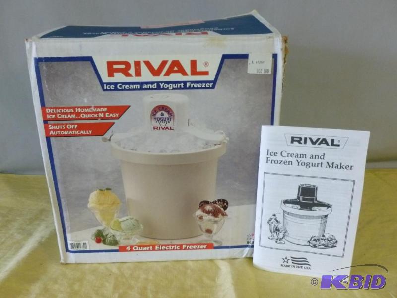 lot 55 image: Rival 4 quart electric ice cream and yogurt f...