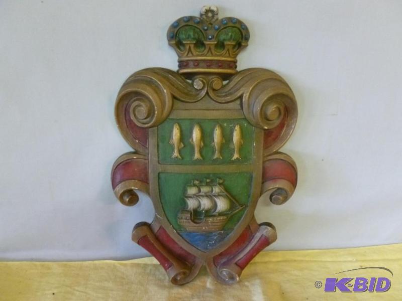 lot 94 image: Vintage Burwood Products wall decoration that...