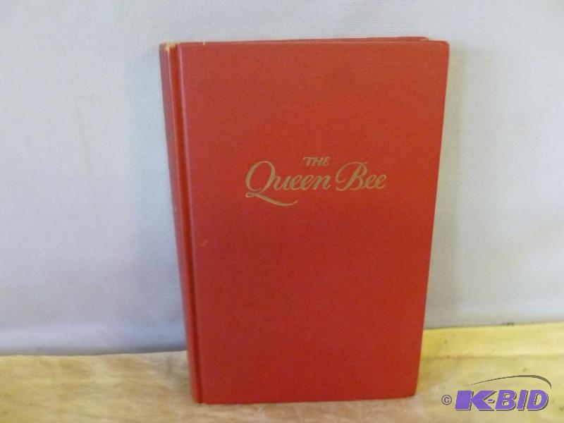 lot 95 image: Vintage Book - The Queen Bee - MCMXLIX....