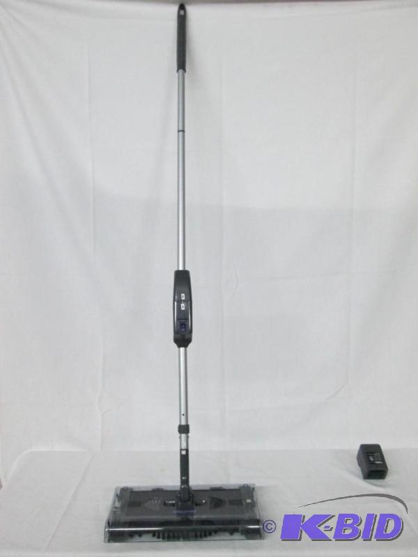 Cordless Swivel Floor Sweeper
