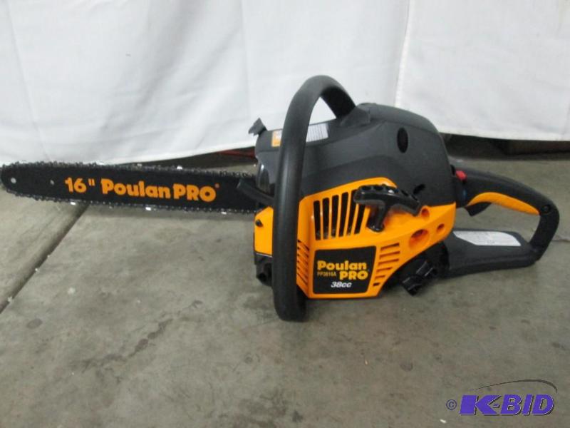 Poulan Pro 16 Gas Chainsaw