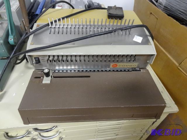 lot 10 image: Combo Electric Ring Rinder Machine. Foot Peda...