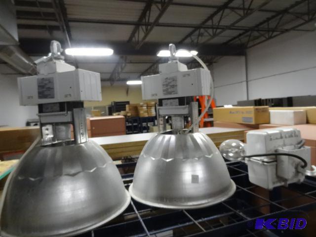 lot 143 image: 3 High Bay Lights 120208240277 Volt. Qty 3...