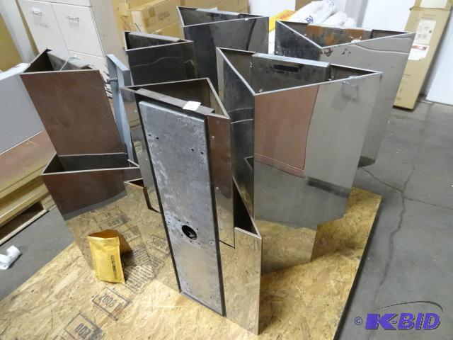 lot 196 image: Wall Mount Metal Light FIxtures. 18 X 9 X 32 ...