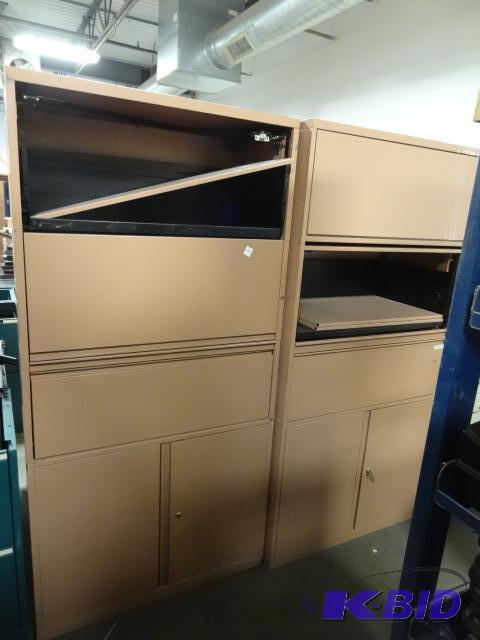 lot 200 image: 2 Metal Office Cabinets for Parts...