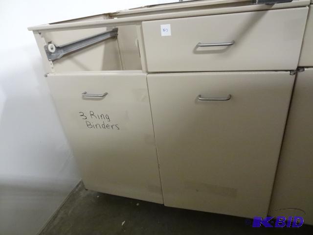 lot 223 image: Metal Cabinet. 2 Doors and 2 Drawers, 1 Drawe...