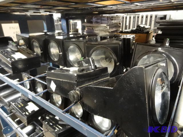 lot 232 image: Amerlux 120 Volt Light Category #52391 Qty 8...