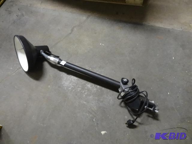 lot 241 image: Vemcolite Model VL-4 Desk Mount...