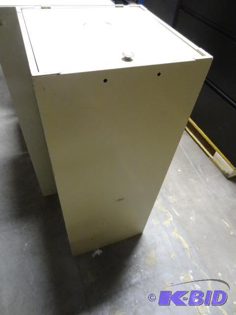 lot 260 image: Metal Plan File Document Holder 15 X 15 X 38...