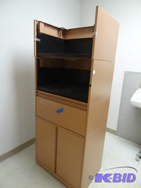 lot 56 image: Metal Cabinet For Parts...