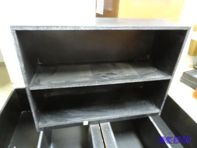 lot 74 image: Partical Board Book SHelf. Painted Black. Sol...