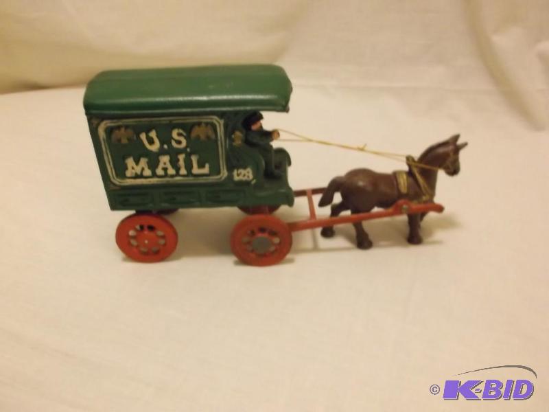 Collectable cast iron toy milk wagon 11 12&q...