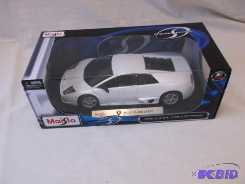 Collectable die cast Maisto 118 scale Murcie...