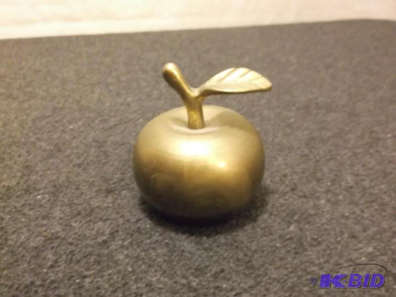 Collectable solid brass apple bell in great c...