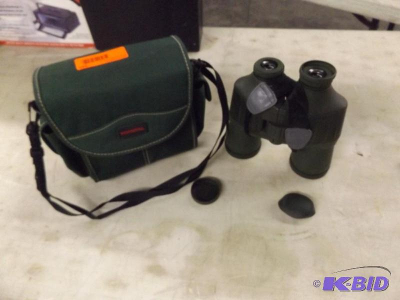 lot 249 image: Winchester Binocular