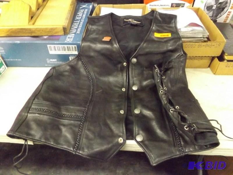 lot 276 image: Black Leather Riding Vest