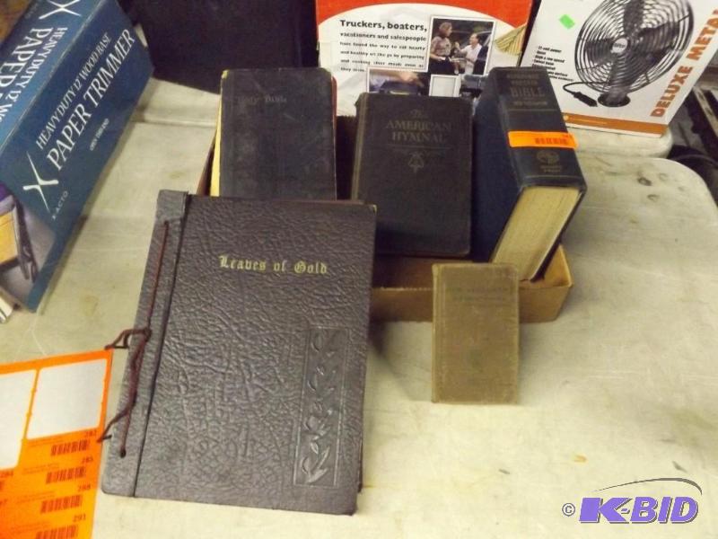 lot 281 image: Variety of Bibles Hymnal
