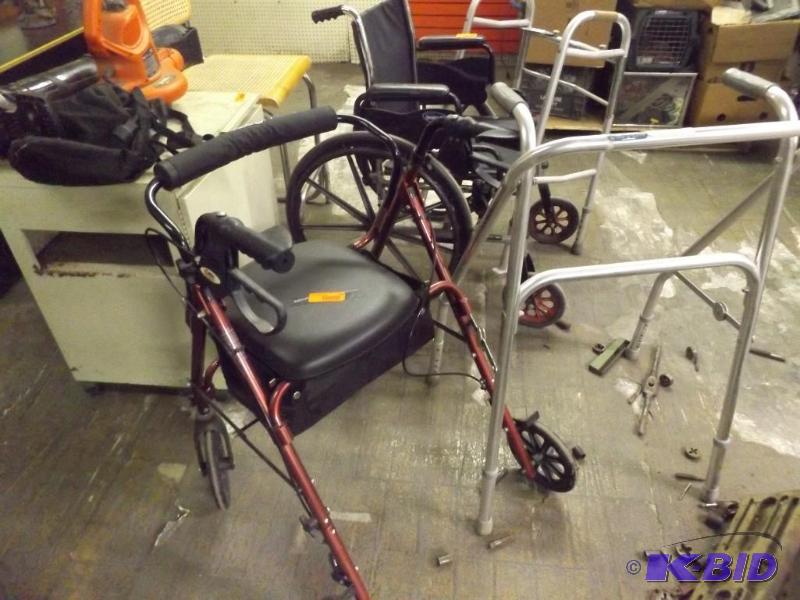lot 320 image: Walkers