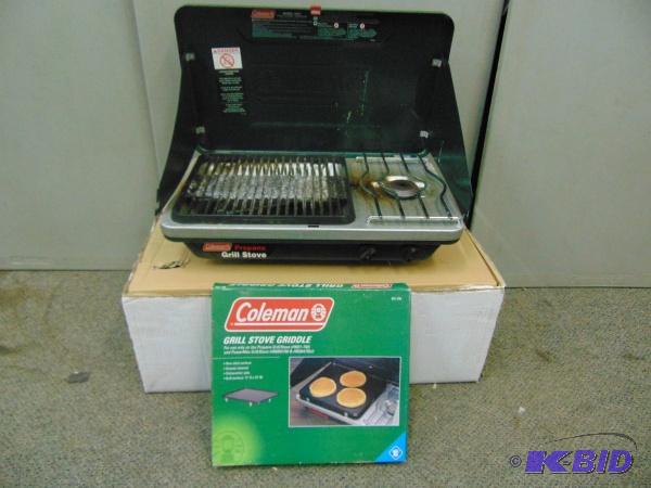 lot 10 image: Coleman&nbspPropane Portable Grill   Include...