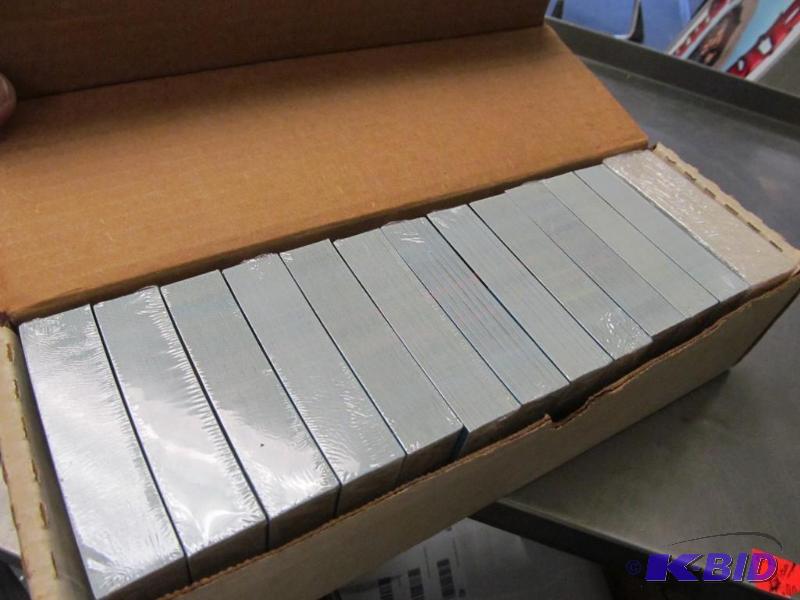 Box of 1987 Donruss Baseball Cards Unopened