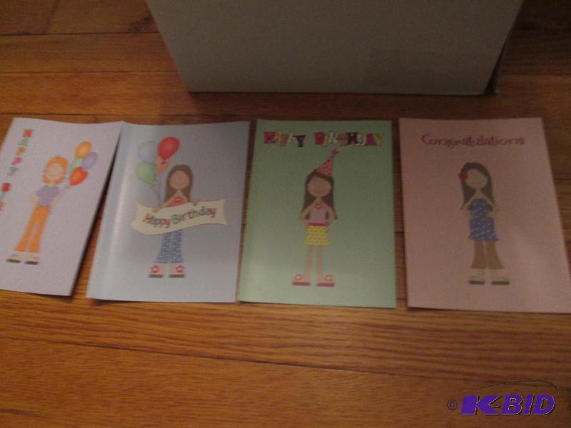 mixed lot of approxamately 900 greeting cards...