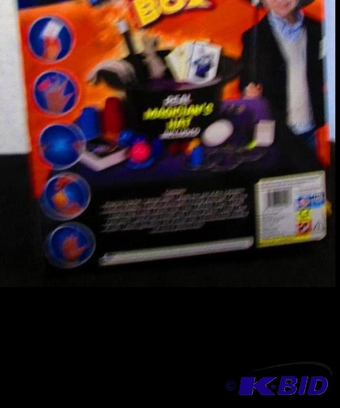 Deluxe magic box includes 150 tricks Real ma...