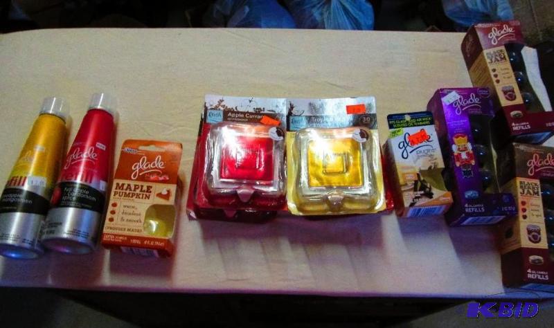 mixed lot of air fresheners...