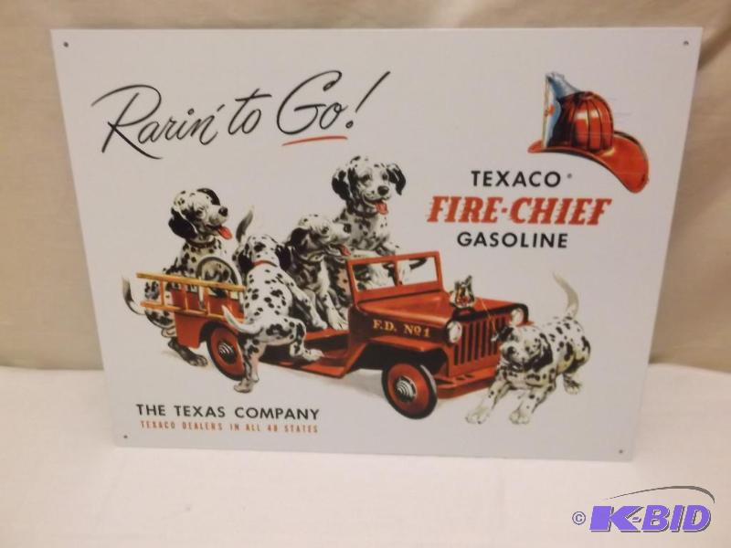 lot 21 image: Collectable Texaco Fire Chief Gasoline sign m...