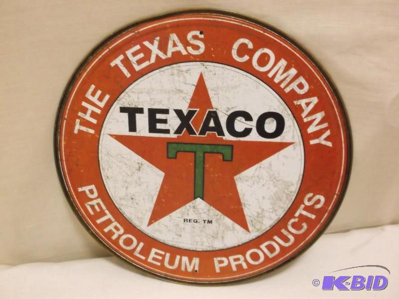 lot 24 image: Collectable Texaco sign measuring 11 34"...
