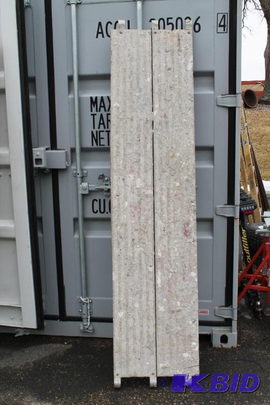 lot 23 image: Aluminum Scaffold&nbspPlank Measure 20"...