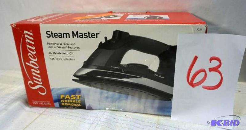 lot 63 image: Sunbeam Model 3026 Steam Master Power Vertica...