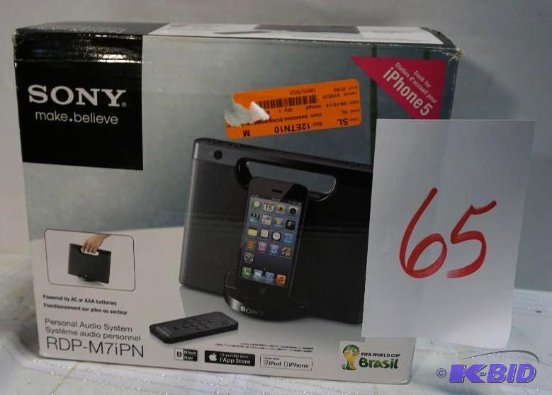 lot 65 image: Sony Model RDP-M71PN Personal Audio System Ip...