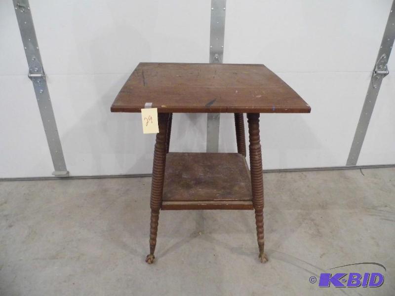 Claw Foot Table