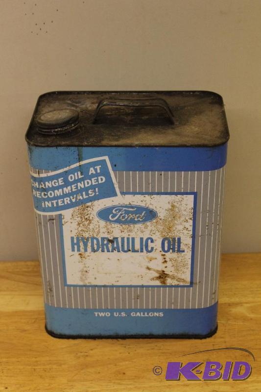 lot 114 image: Ford Hydraulic Oil&nbspVintage 2 Gallon Can,...