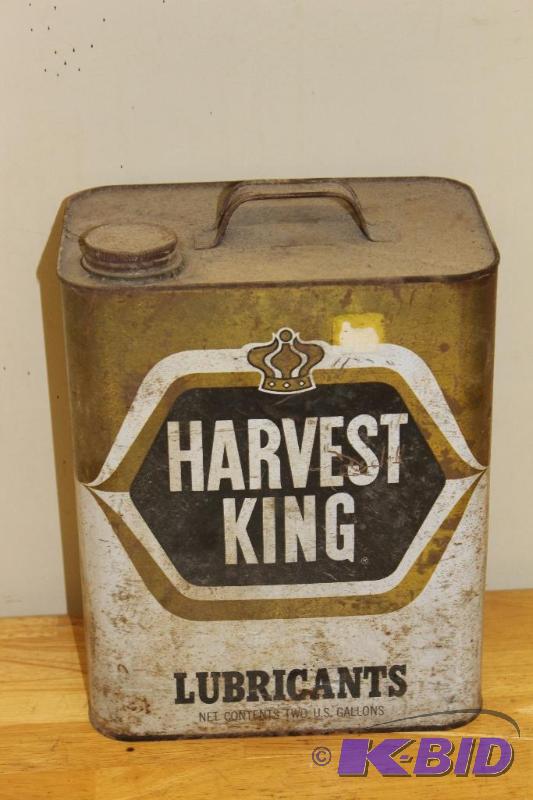 lot 120 image: Harvest King&nbspVintage 2 Gallon Can, empty...